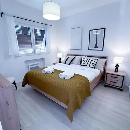 Daire Laverne - Stunning Sea View T3 With South-facing Terrace Antibes