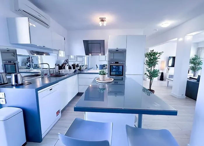 Apartamento Laverne - Stunning Sea View T3 With South-facing Terrace *