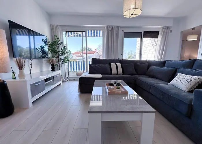 Laverne - Stunning Sea View T3 With South-facing Terrace Apartamento *